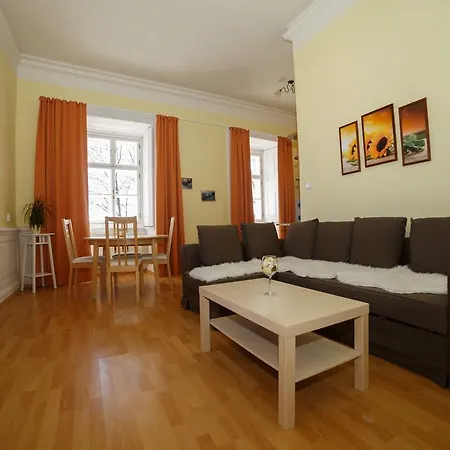 Chateau Diva Villa *