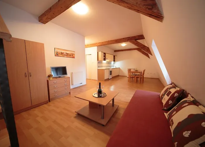 Chateau Diva Villa *